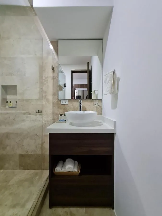 Modernos Estudios A Pasos De La 5Ta Av Pool View - By Yeah Playa del Carmen Apartment